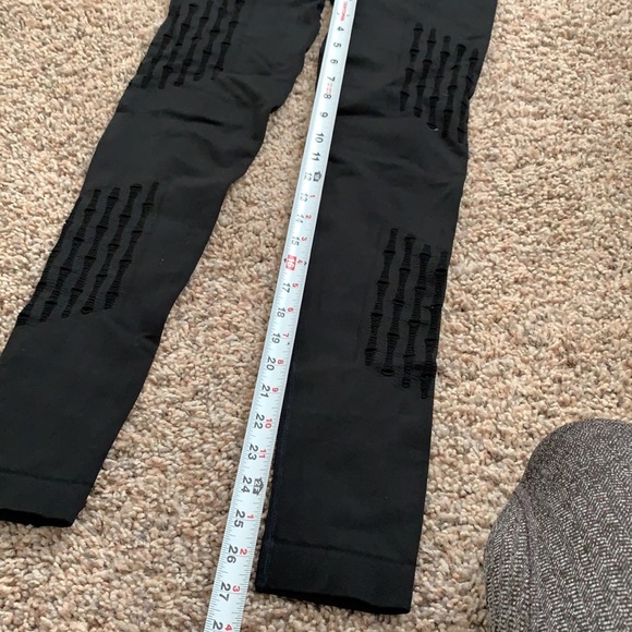 Victoria’s Secret Sport leggings - Picture 8 of 8